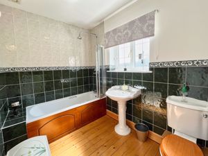 Photo 15- click for photo gallery